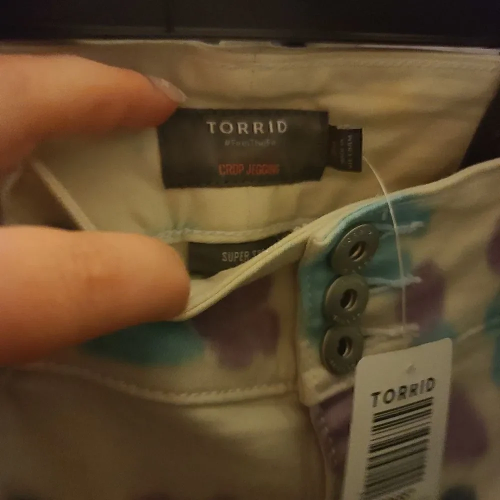 20W Torrid Crop Jegging Tie Dye Super Soft Jeans High Waist Stretch Fitted pocke